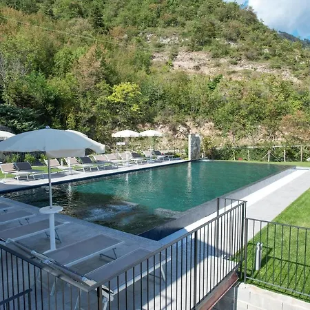 Borgo Ermanno Apartmanhotel 4*