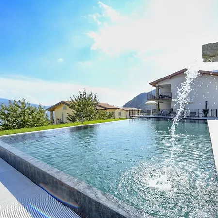 Hotel apartamentowy Borgo Ermanno Tignale