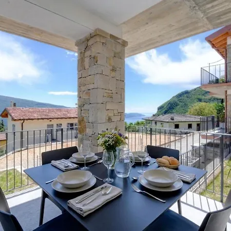 Borgo Ermanno 4* Tignale