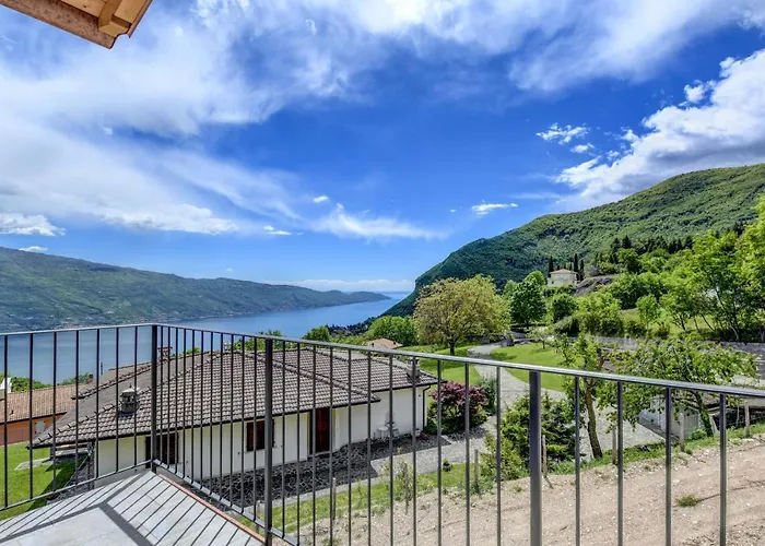 Apartmanhotel Borgo Ermanno 4*