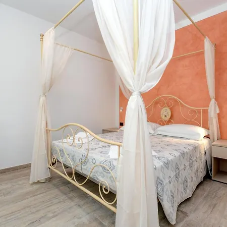 Borgo Ermanno 4* טיניאלה